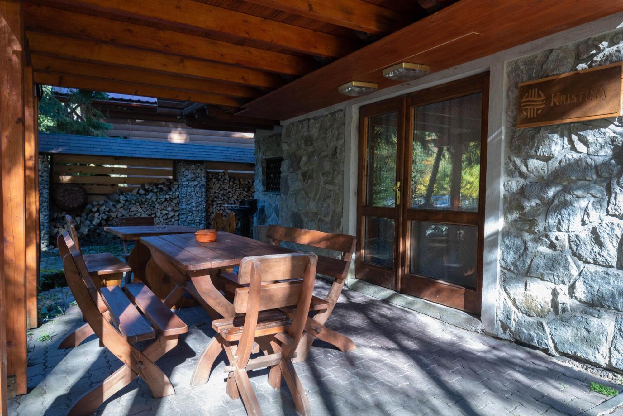 Tatrystay Chalet Kristina Demanovska Dolina Luaran gambar
